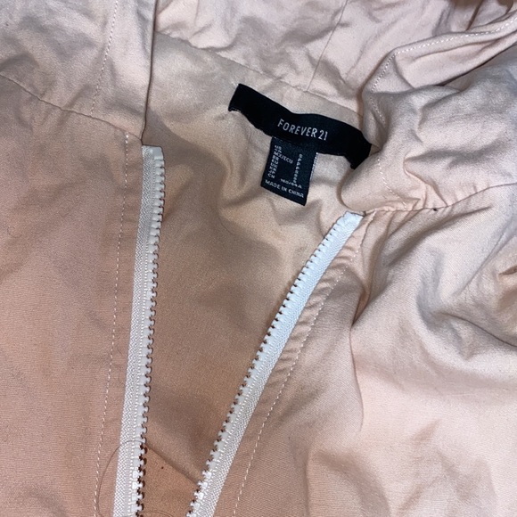 Fall pink and white cargo coat - Picture 2 of 3